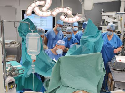 Novou metodu operace periproktálních fistulí budou provádět chirurgové Nemocnice AGEL Ostrava-Vítkovice